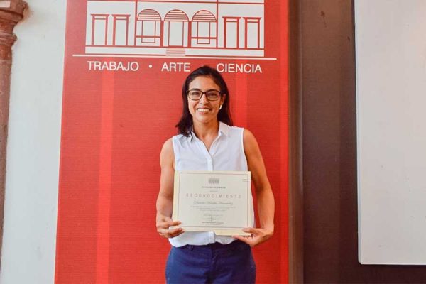 PREMIAN A ESTUDIANTE DEL CIAD POR INVESTIGACIÓN SOBRE TRANSICIÓN AGROECOLÓGICA EN MÉXICO