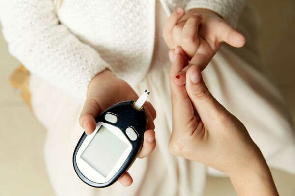 ALTERACIONES EPIGENÉTICAS Y MICROBIANAS CAUSADAS POR LA DIABETES MELLITUS GESTACIONAL